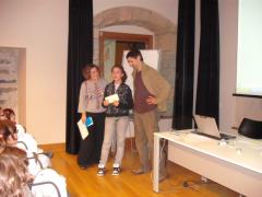 Irene Piñeiro recibiendo el premio.