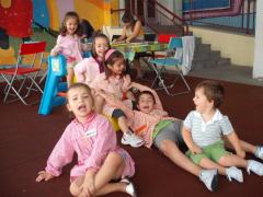 Momento de juego libre en la ludoteca